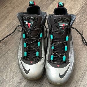 Nike chuck posite metallic silver Men 7.5